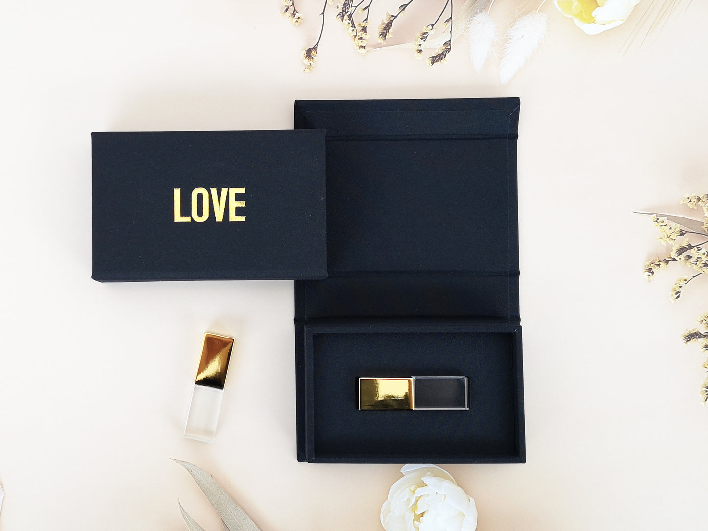 Black USB Linen Box