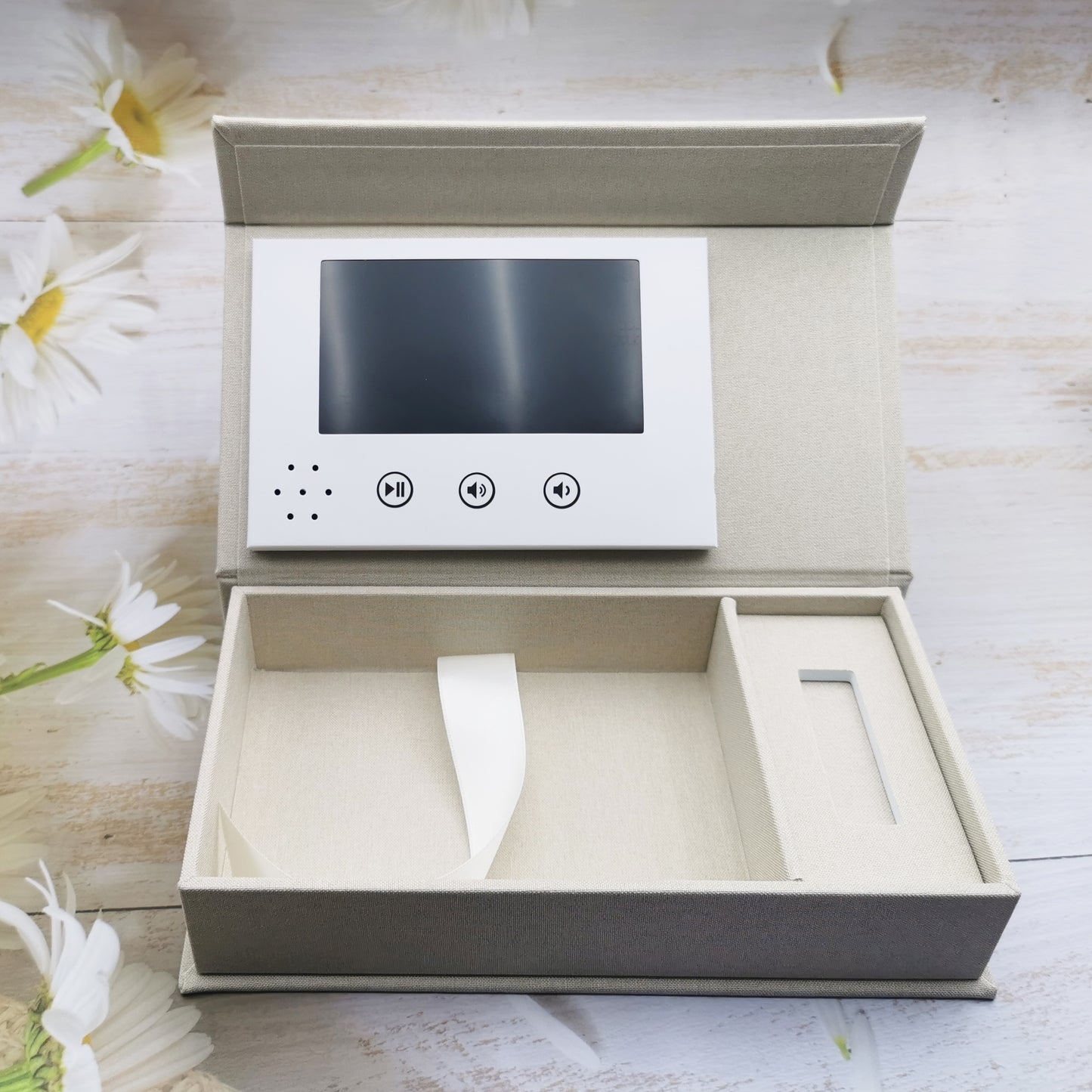 video player with photo linen box