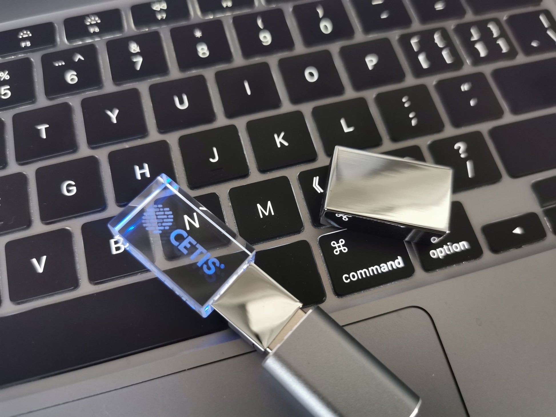 Personalized 10PCS Gold Rose Black Silver Crystal Glass USB Flash Drives | USB 3.2 8GB -128GB - ikimi2023